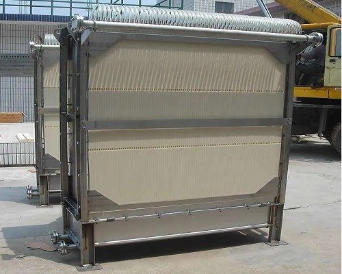 浸沒式超濾膜是什么材質(zhì)