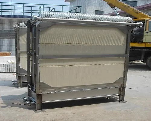 MBR平板膜是什么材質(zhì)做的？-藍膜超濾膜